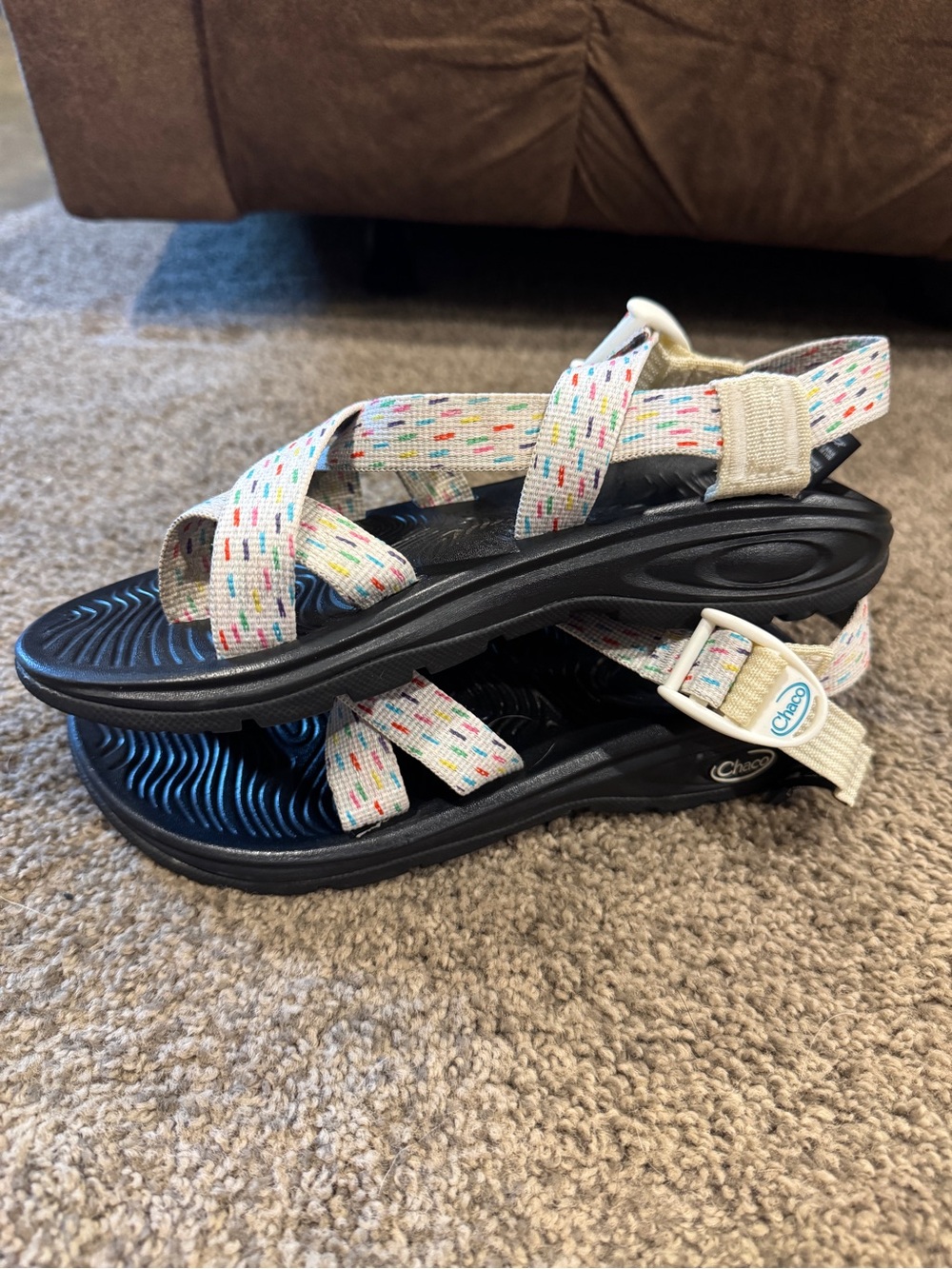 Women’s Chaco “White Sprinkle” Pattern Z/2 Sandal - Picture 5 of 7